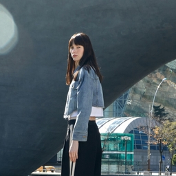 썸네일 이미지