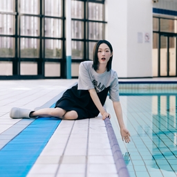 썸네일 이미지