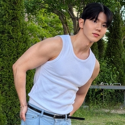 썸네일 이미지