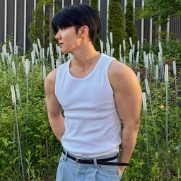 썸네일 이미지