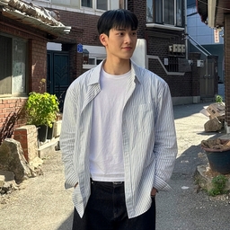 썸네일 이미지