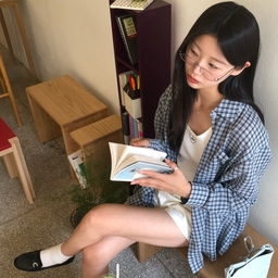 썸네일 이미지