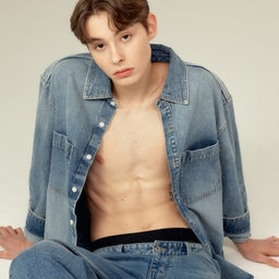 썸네일 이미지