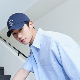 썸네일 이미지