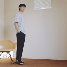 썸네일 이미지