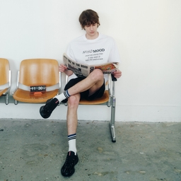 썸네일 이미지