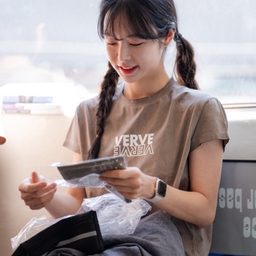 썸네일 이미지