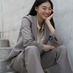 썸네일 이미지